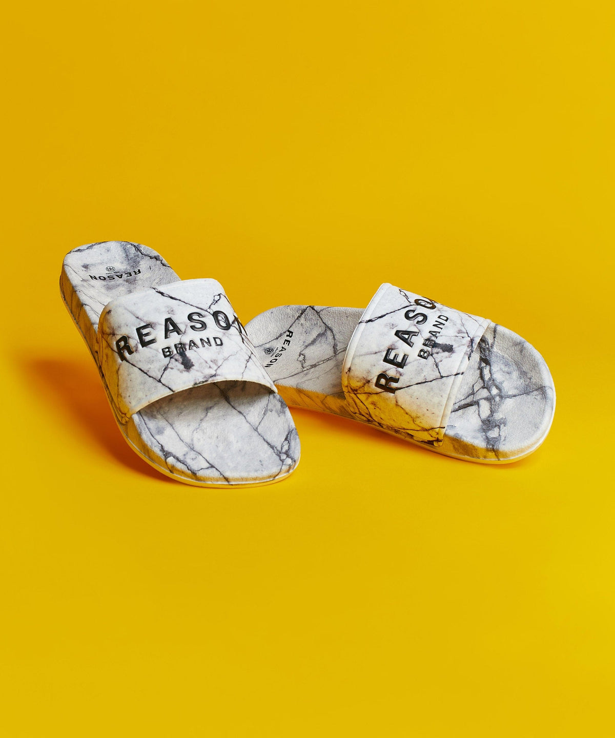 Reason Clothing New Marble Allover Print Logo Slides - White