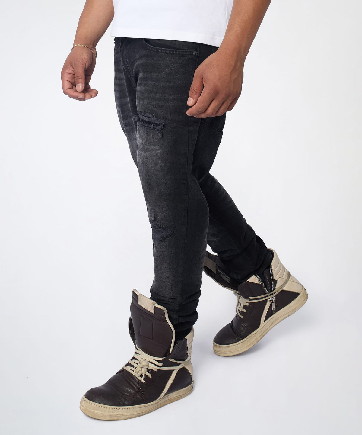 Reason Clothing Value Midnight Distressed Skinny Jeans - Black