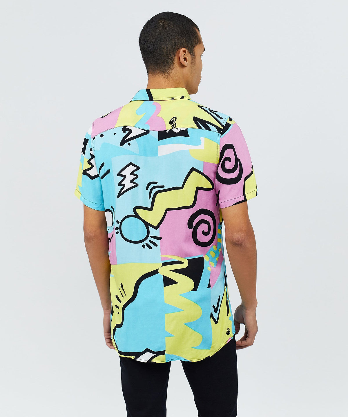 Reason Clothing Quality Fantasy Colorful Print Short Sleeve Shirt