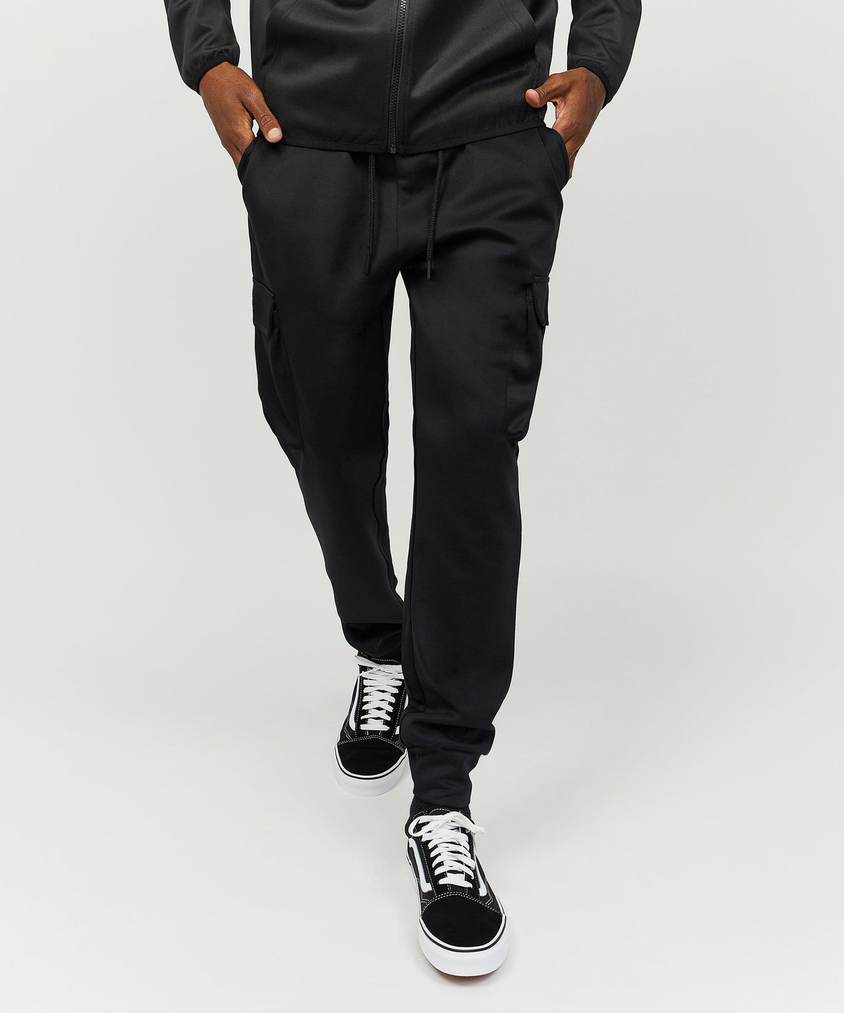 Reason Clothing Popular Hester Tech Fleece Cargo Slim Fit Sweatpants