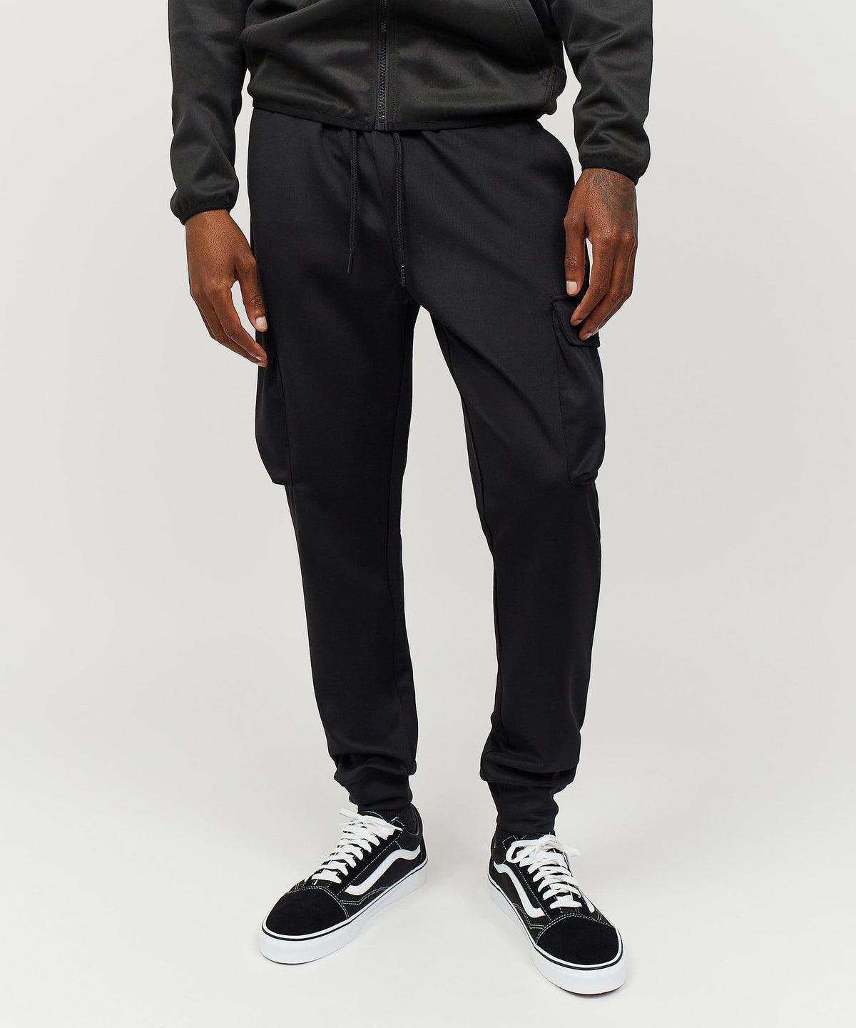 Reason Clothing Popular Hester Tech Fleece Cargo Slim Fit Sweatpants
