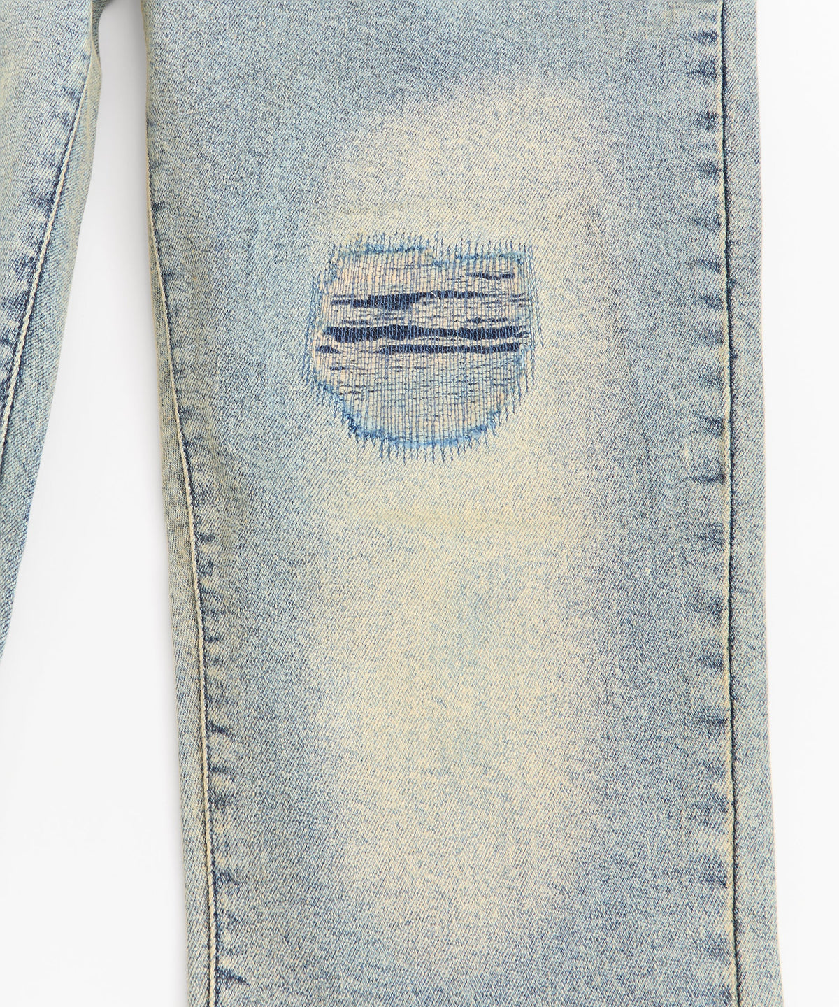 Reason Clothing Quality Pearls Chain Denim